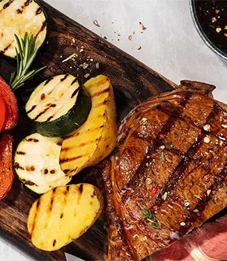 Entrecôte hunaja-viski-soija glaseerauksella