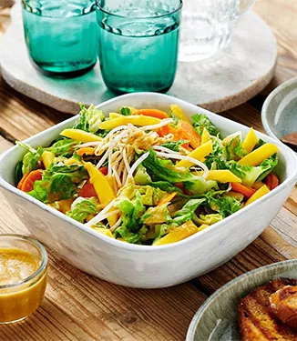 Mango-porkkanasalaatti