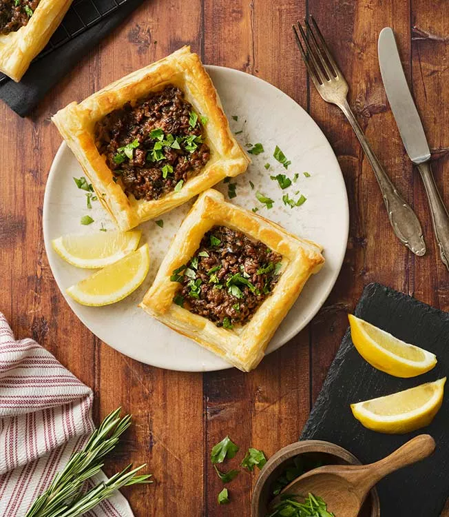 Japanilaistyylinen lihapiiras