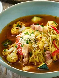 Mausteinen ramen carbonara