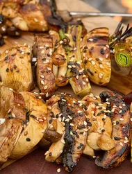 Sieni-purjovartaat ponzu-kastikkeella